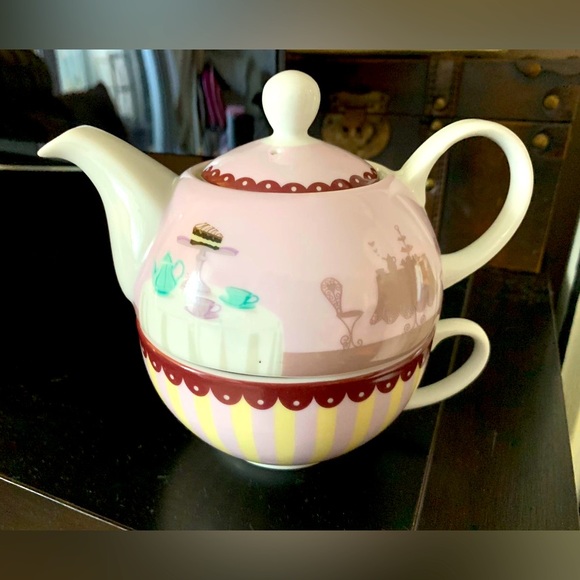 Dining Yea For One London Tea Set In Original Box Poshmark